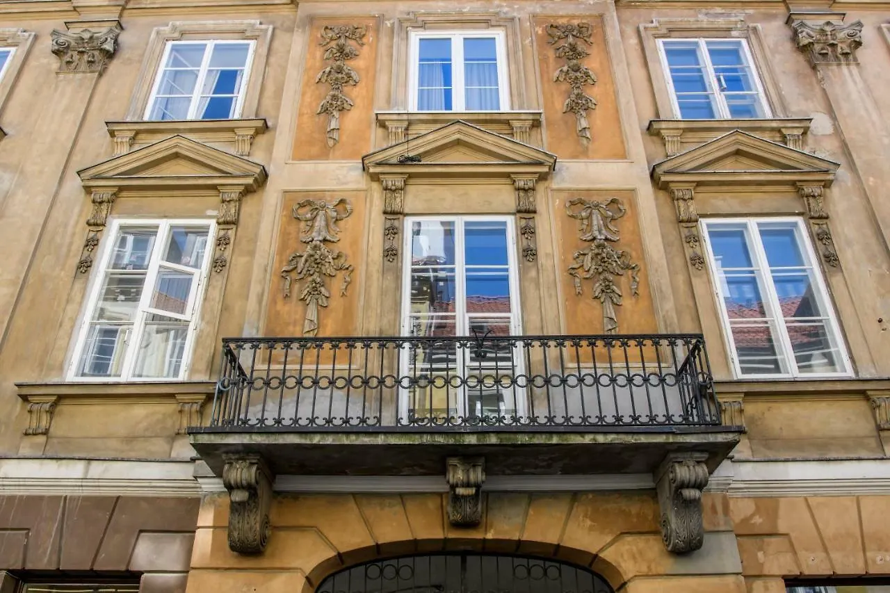 Old Town Folk Apartment Warsaw