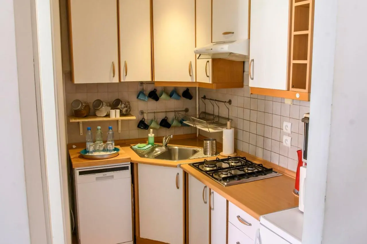 Old Town Folk Apartment Warsaw Poland
