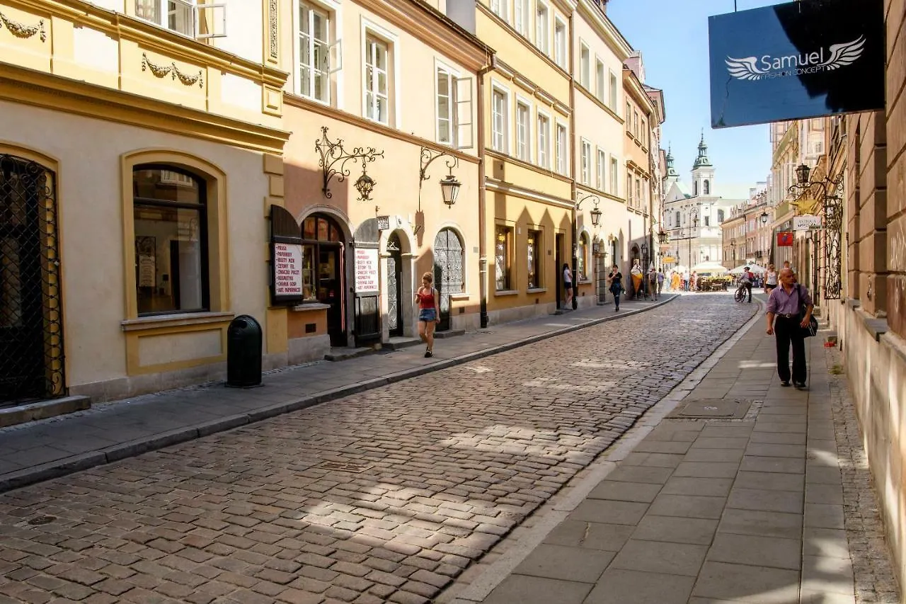 Old Town Folk Apartment Warsaw